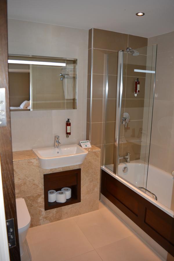 Rooms At Rue Omagh Exterior photo