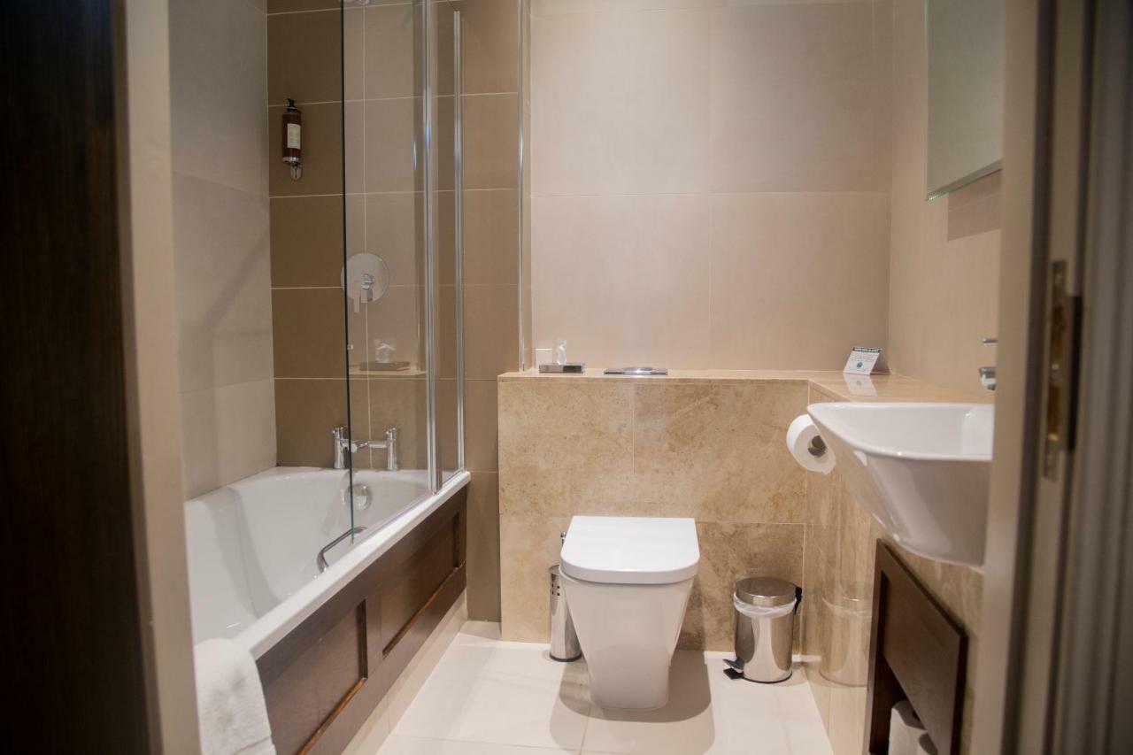 Rooms At Rue Omagh Exterior photo